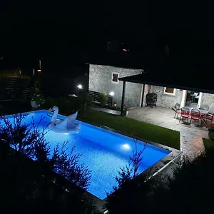 Kos Apartman